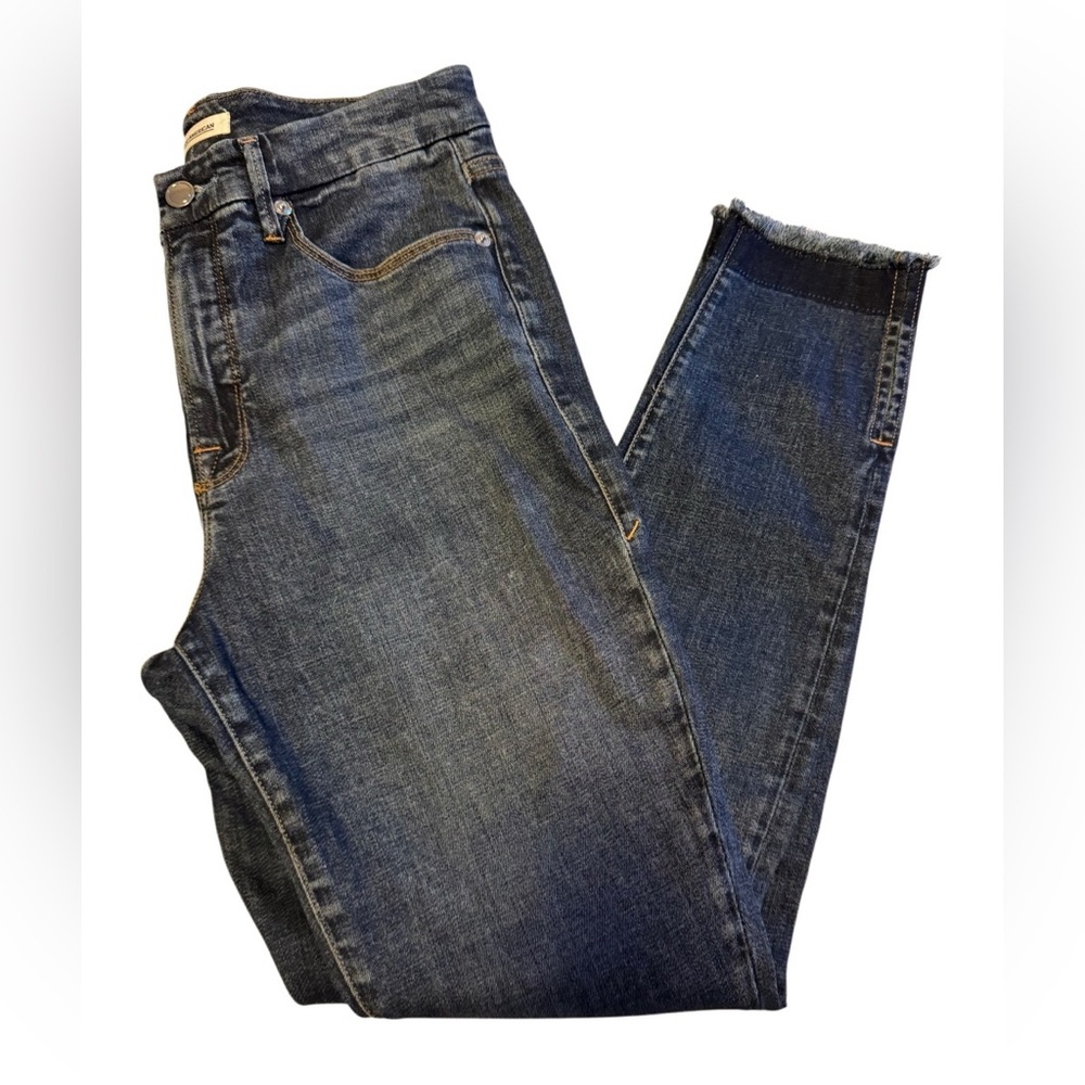Good American Jeans Size 8 (29) Skinny Jeans With Slit - EUC